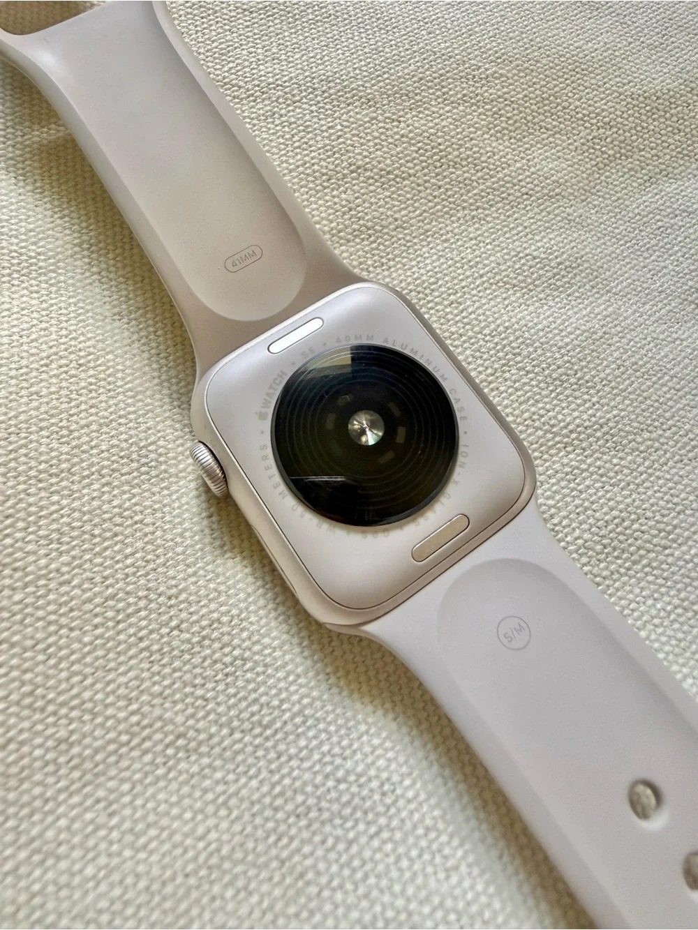 Apple Watch SE 2 Starlight (40 mm, GPS)